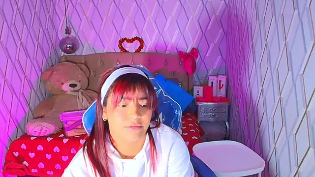 Snapshot of NicolleTaylor chatting on 02/09/26, 03:37 NicolleTaylor online show from 02/09/26, 03:37