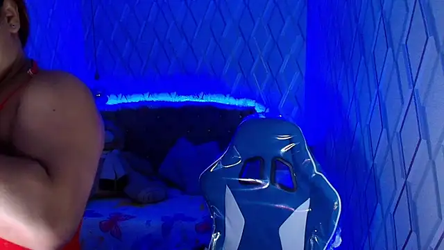 Snapshot of NicolleTaylor chatting on 11/24/25, 03:28 NicolleTaylor online show from 11/24/25, 03:28