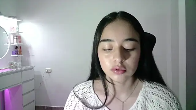 aineangeel online show from 11/12/25, 01:43