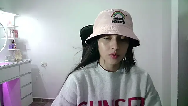 aineangeel online show from 11/04/25, 12:25