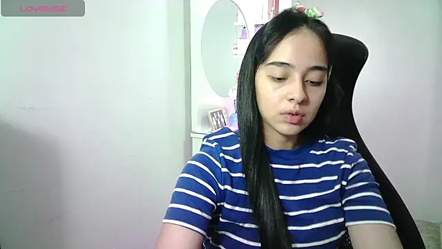 Snapshot of aineangeel chatting on 07/18/26, 12:41 aineangeel online show from 07/18/26, 12:41