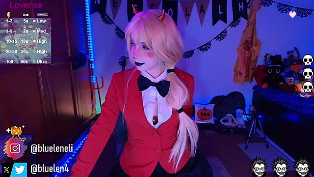 bluelen online show from 10/30/25, 08:23