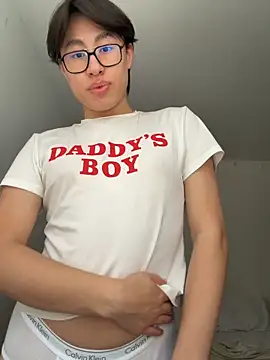 SrLuis18 online show from 03/15/26, 06:26