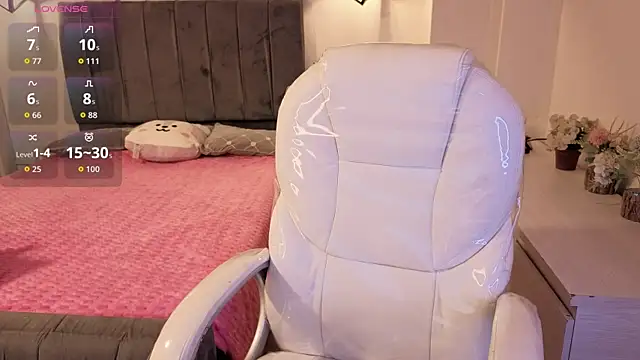 iam sofiia online show from 11/01/25, 08:36