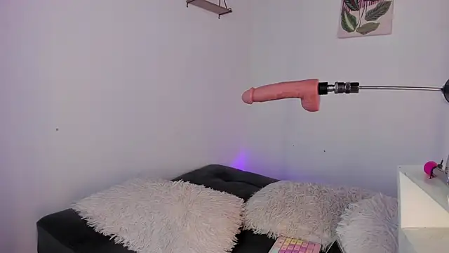 iam sofiia online show from 09/21/25, 08:25