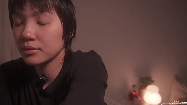 Snapshot of meganmei666 chatting on 06/01/26, 02:45 meganmei666 online show from 06/01/26, 02:45