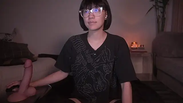 meganmei666 online show from 09/24/25, 01:57