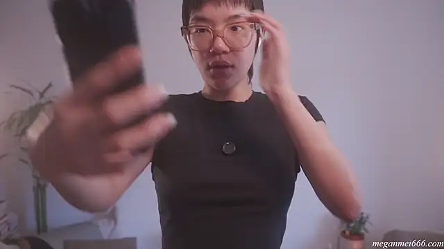 meganmei666 online show from 04/15/26, 06:01