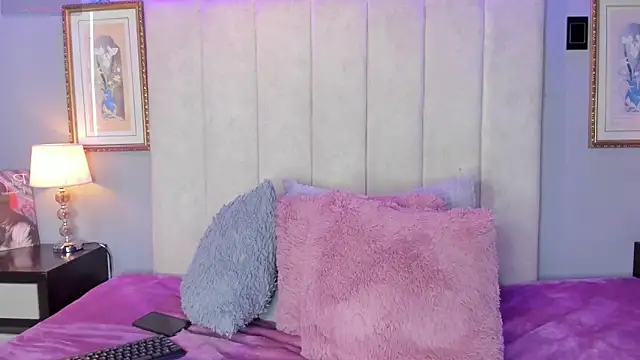 MarthinaBaker online show from 10/19/25, 01:47