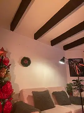 Snapshot of lyamthommpson chatting on 12/02/25, 07:48 lyamthommpson online show from 12/02/25, 07:48