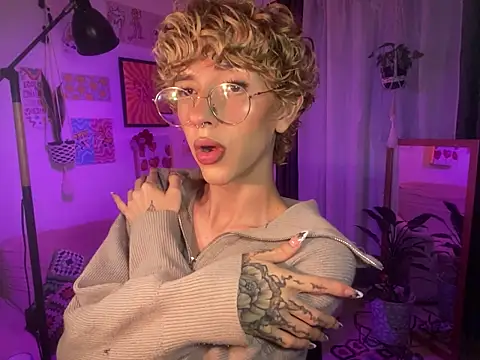 lyamthommpson online show from 03/23/26, 08:08