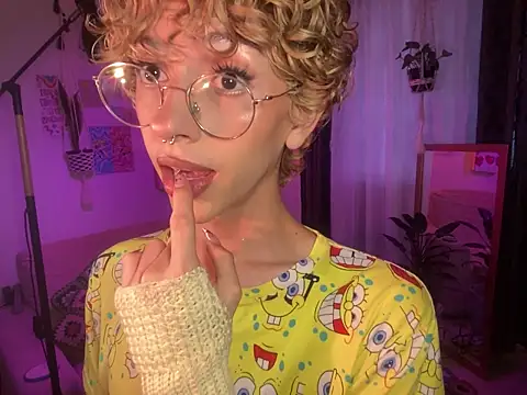 lyamthommpson online show from 03/20/26, 08:21