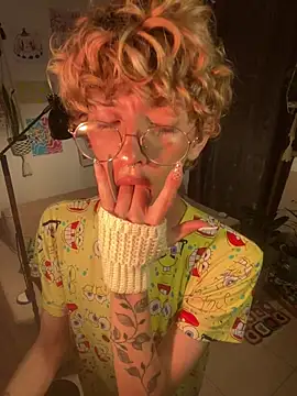 lyamthommpson online show from 02/10/26, 04:00