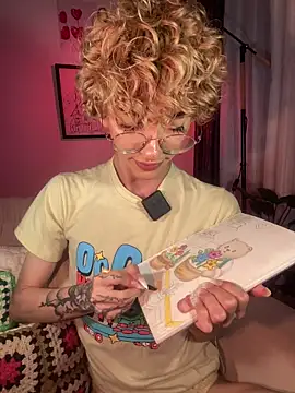 lyamthommpson online show from 04/04/26, 02:51