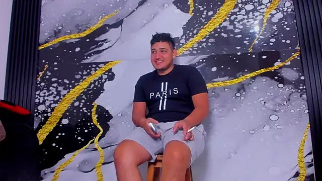 sweethot    online show from 10/06/25, 02:29