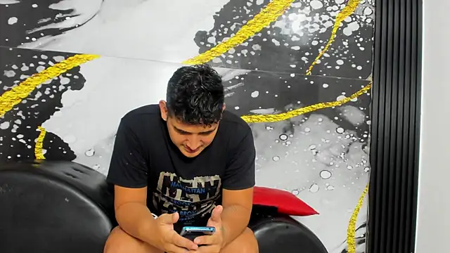 sweethot    online show from 09/09/25, 02:26