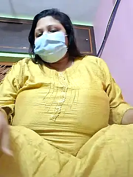 Snapshot of kunjan789 chatting on 01/17/25, 01:36 kunjan789 online show from 01/17/25, 01:36