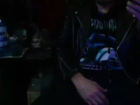 mrdemoncrowly online show from 10/30/25, 08:34