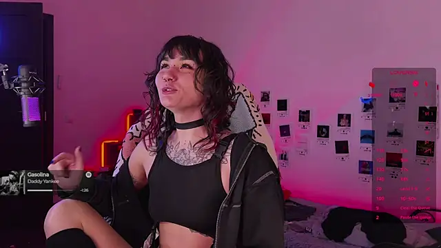 deadlysweet online show from 10/21/25, 12:32