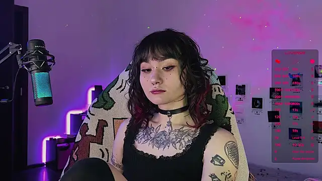 deadlysweet online show from 10/10/25, 12:44