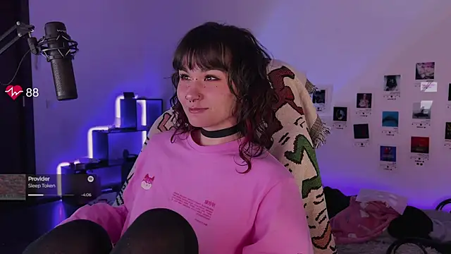 deadlysweet online show from 10/26/25, 01:17