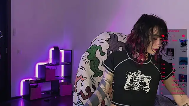 deadlysweet online show from 10/08/25, 01:07