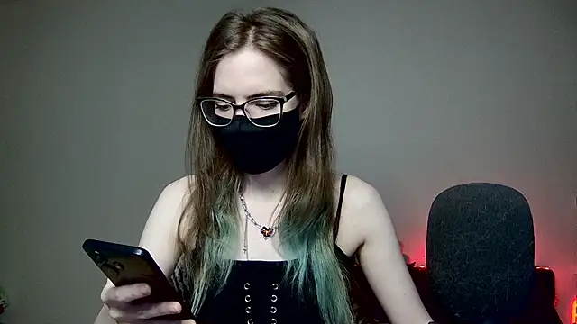 Snapshot of amber_candyfloss chatting on 10/29/25, 12:09 amber candyfloss online show from 10/29/25, 12:09