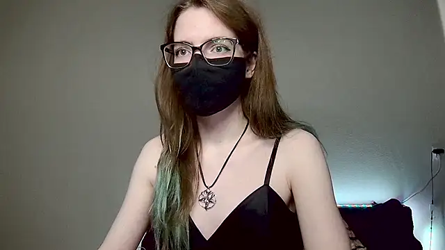 Snapshot of amber_candyfloss chatting on 09/15/25, 05:08 amber candyfloss online show from 09/15/25, 05:08