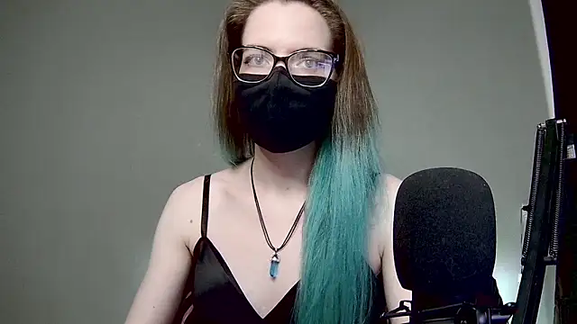 Snapshot of amber_candyfloss chatting on 02/13/25, 05:37 amber candyfloss online show from 02/13/25, 05:37