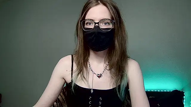 amber candyfloss online show from 11/08/25, 04:49