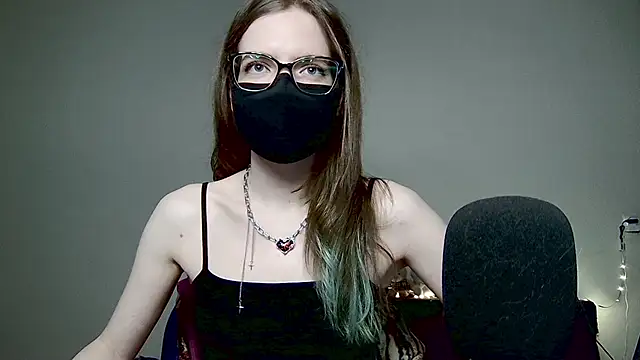 amber candyfloss online show from 11/24/25, 11:27