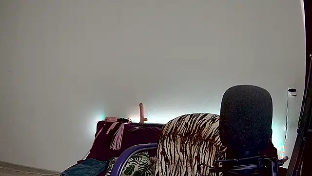 Snapshot of amber_candyfloss chatting on 03/12/25, 09:12 amber candyfloss online show from 03/12/25, 09:12