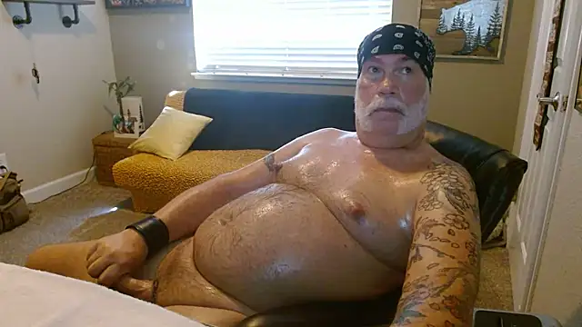 musclebearnips online show from 07/15/26, 05:31