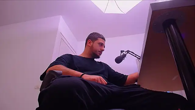 JoshKnights online show from 10/23/25, 04:55