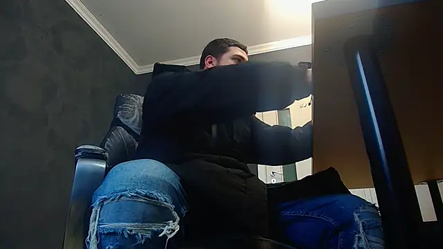 JoshKnights online show from 11/03/25, 06:18