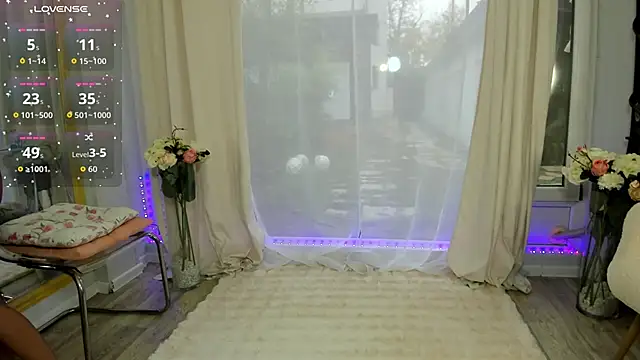 Selena Reeves online show from 11/05/25, 08:06