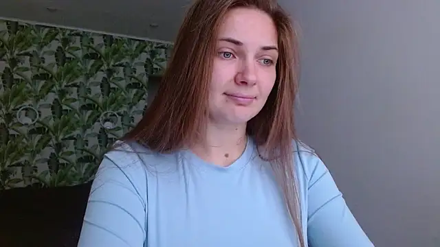 Olivia shine online show from 10/31/25, 05:15