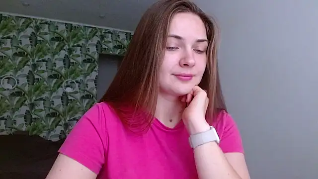 Olivia shine online show from 11/23/25, 05:50