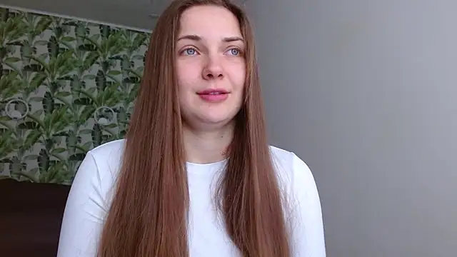 Olivia shine online show from 03/20/26, 05:30