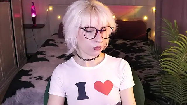  Moonlight t online show from 02/08/26, 09:18