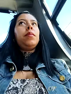 Snapshot of Emily_Wane chatting on 01/07/25, 03:33 Emily Wane online show from 01/07/25, 03:33