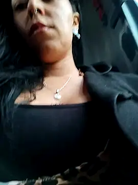 Emily Wane online show from 02/05/26, 04:36