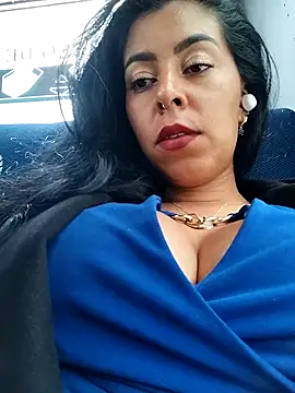 Emily Wane online show from 11/12/25, 03:16