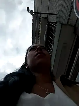 Emily Wane online show from 11/26/25, 06:08