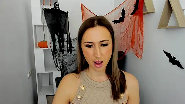 Snapshot of PassionGlow chatting on 10/21/25, 03:28 PassionGlow online show from 10/21/25, 03:28