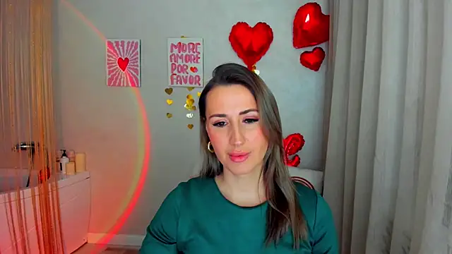 Snapshot of PassionGlow chatting on 02/18/26, 03:26 PassionGlow online show from 02/18/26, 03:26