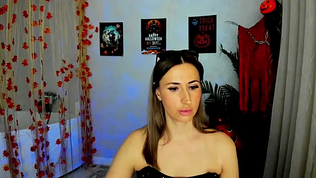 Snapshot of PassionGlow chatting on 10/26/25, 03:29 PassionGlow online show from 10/26/25, 03:29