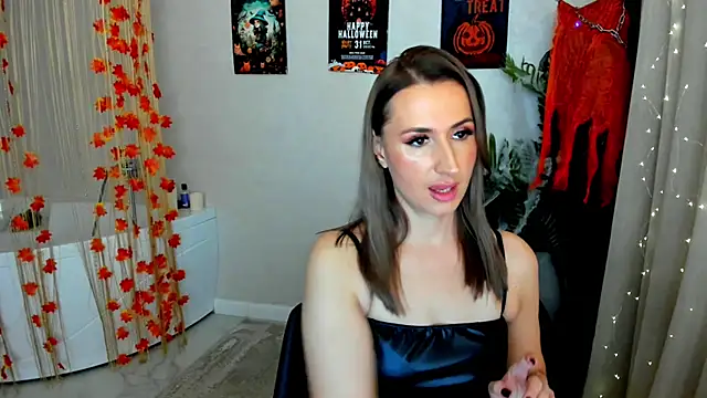 Snapshot of PassionGlow chatting on 10/13/25, 03:41 PassionGlow online show from 10/13/25, 03:41