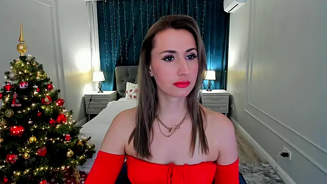 Snapshot of PassionGlow chatting on 12/19/25, 09:28 PassionGlow online show from 12/19/25, 09:28