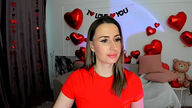 Snapshot of PassionGlow chatting on 02/17/26, 04:10 PassionGlow online show from 02/17/26, 04:10